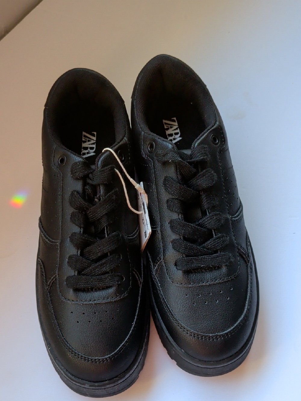 ZARA Black Low-Top Lace-Up Sneakers